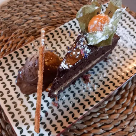 Restaurante Fuenteplateada 호텔