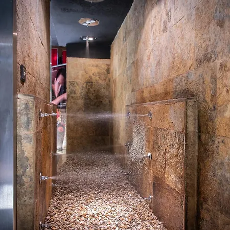 Restaurante Fuenteplateada Collado Hermoso