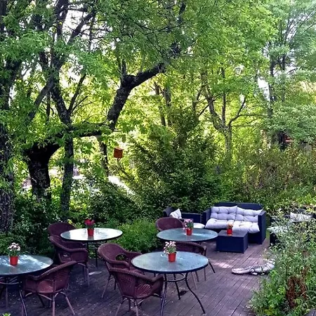 מלון Restaurante Fuenteplateada 4*