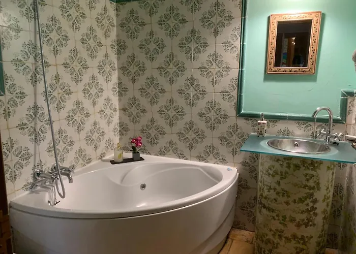 Hotel Restaurante Fuenteplateada