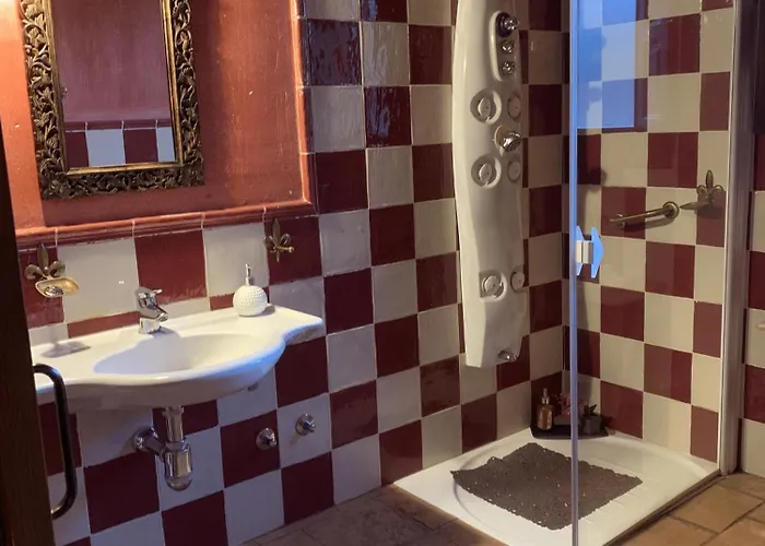 Restaurante Fuenteplateada 4* Collado Hermoso